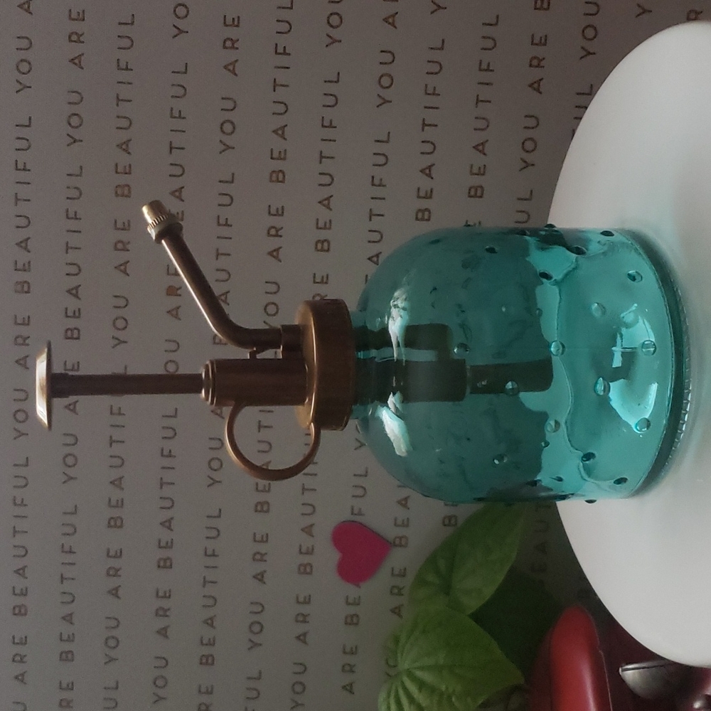 Pretty Sea-Foam Green Mister